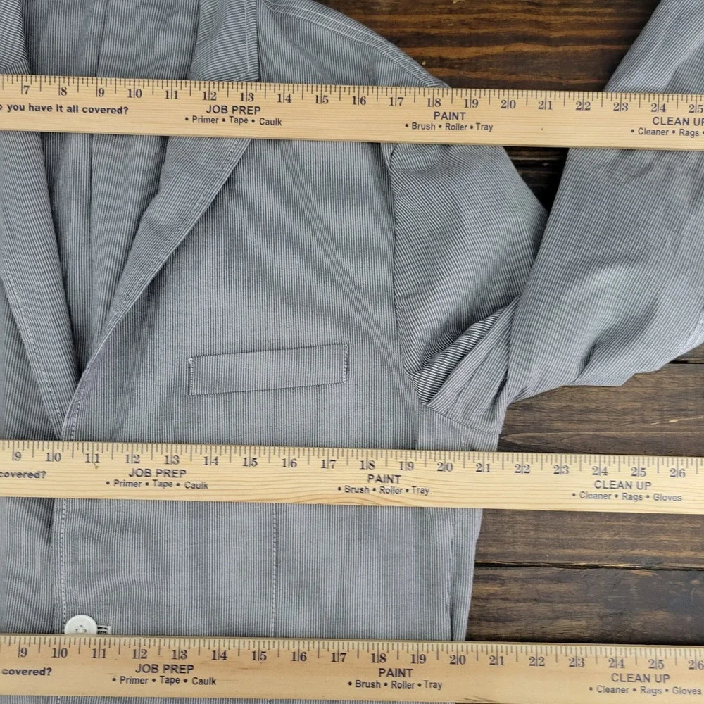 Material London Men's Sport Coat Blazer Two Button Unstructured Gray Striped‎ LG